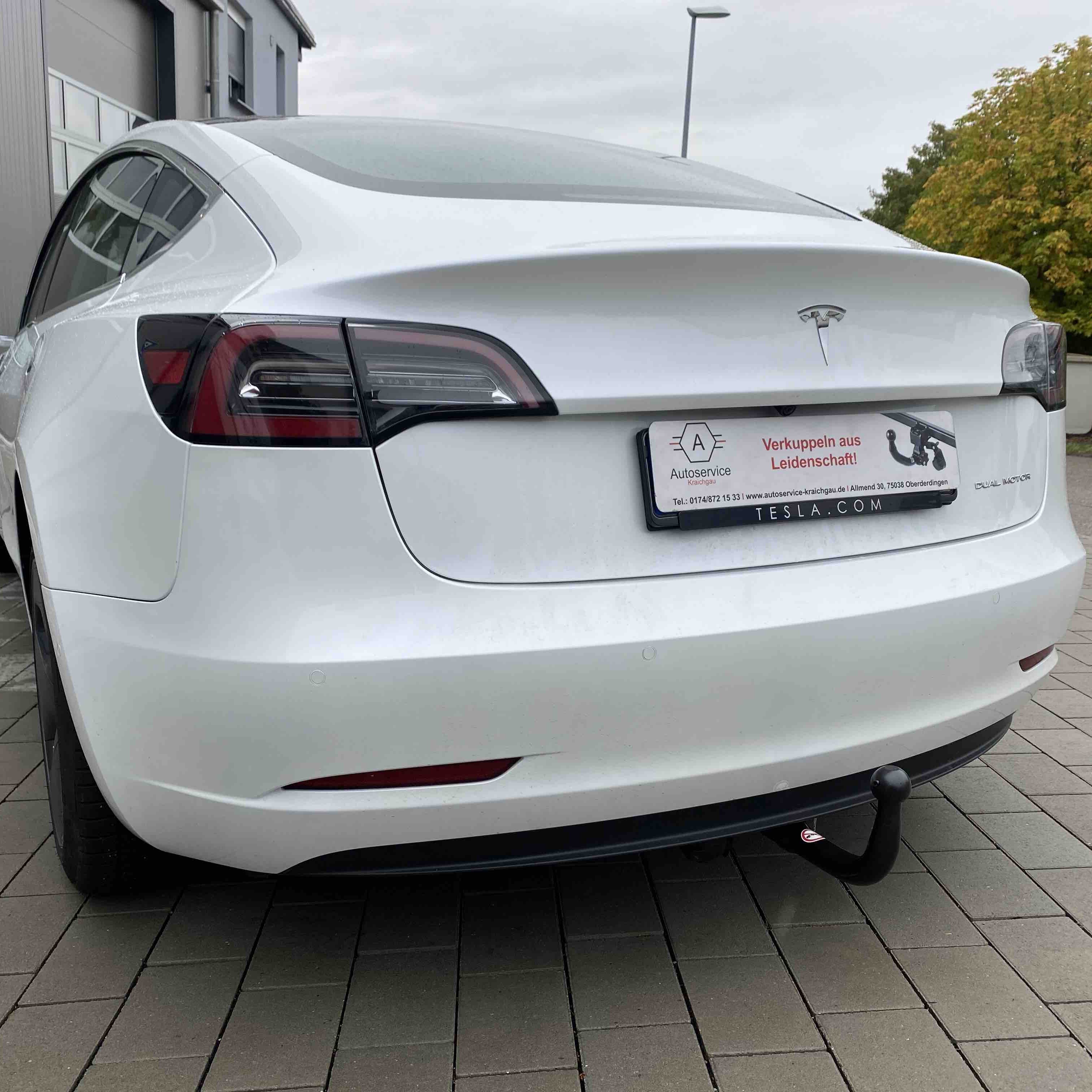 Tesla Model 3 Anhängerkupplung